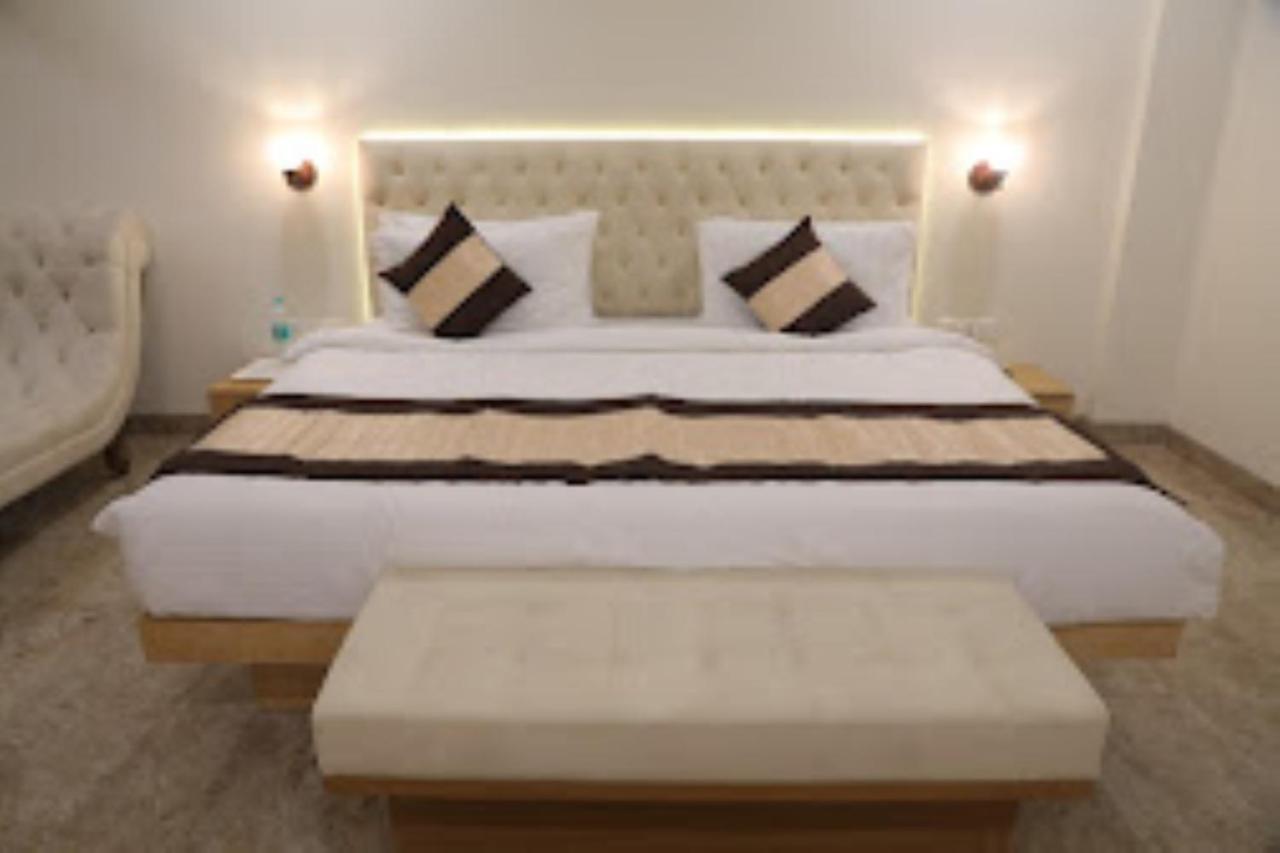 Hotel Aditya Residency Μποπάλ Εξωτερικό φωτογραφία