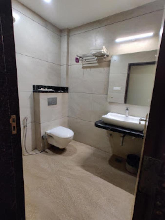 Hotel Aditya Residency Μποπάλ Εξωτερικό φωτογραφία